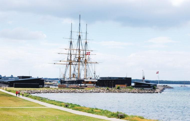 Opplevelser og severdigheter ved Handrup Strand - Fregatten Jylland
