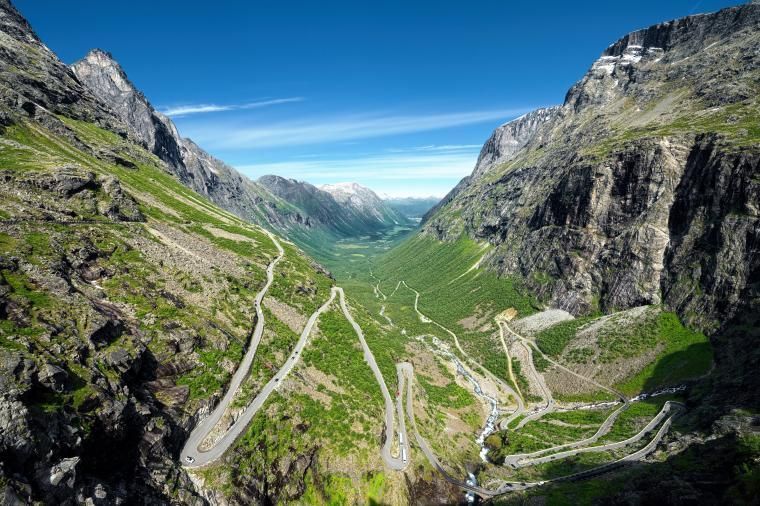 Kjør Trollstigen til hytta i Møre og Romsdal