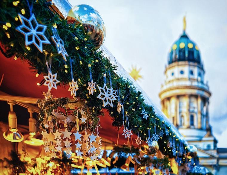 Besøk noen av de mest kjente julemarkeder i Europa fra en feriebolig