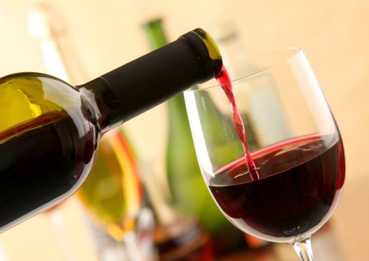 Prøv lokal vin på ferie på Sardinia