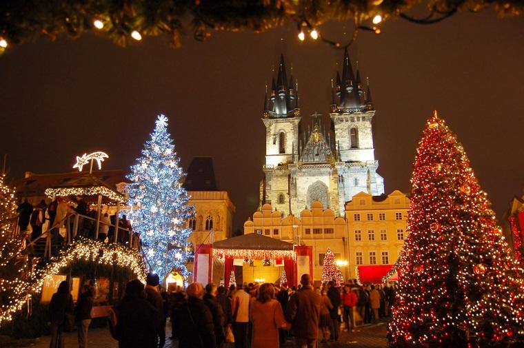Praha har et av de mest tradisjonsrike julemarkeder i Europa