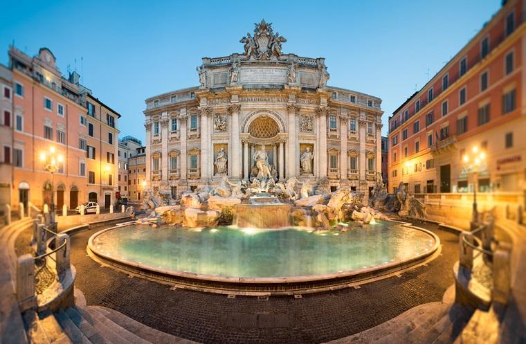 lei ferieleilighet i Italia og opplev Trevi Fontenen