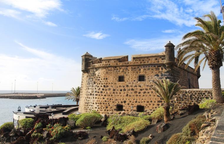 Besøk borgen San Jose på ferie på Lanzarote