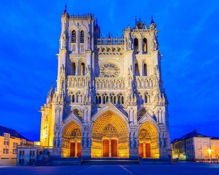 Se Notre Dame fra feriehuset i Ile de France