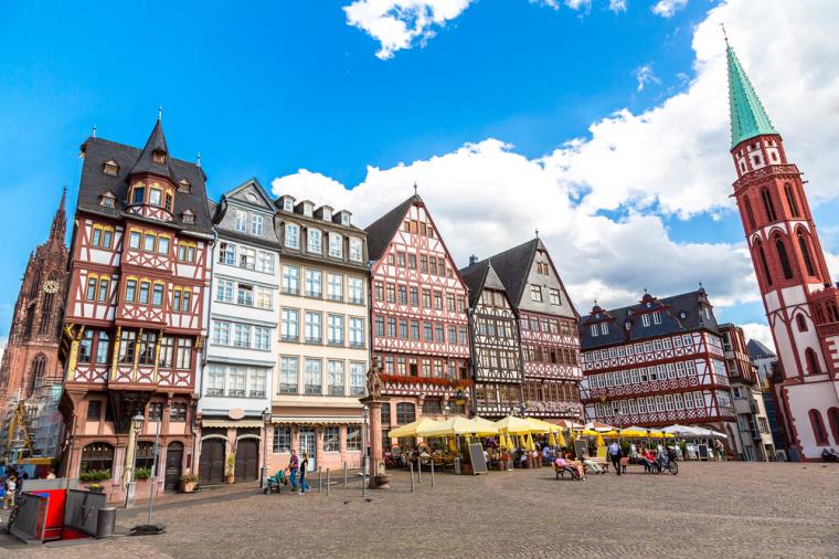 Lei feriehus eller ferieleilighet i Frankfurt