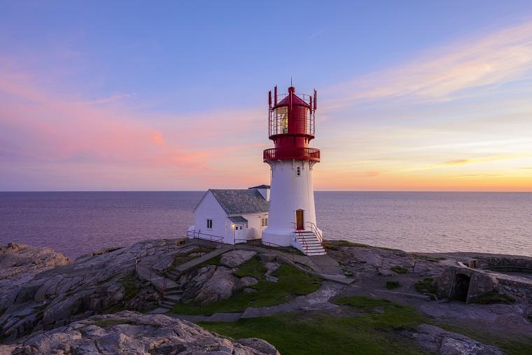 Lei hytte eller feriehus i Farsund
