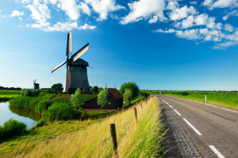 Se vindmøller på ferie i Nederland